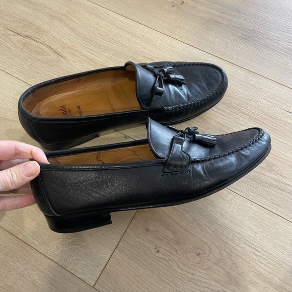 Allen Edmonds
Italian Line Butter
Soft Urbino Tassel Dress Loafer Shoes 10.5 main image 14